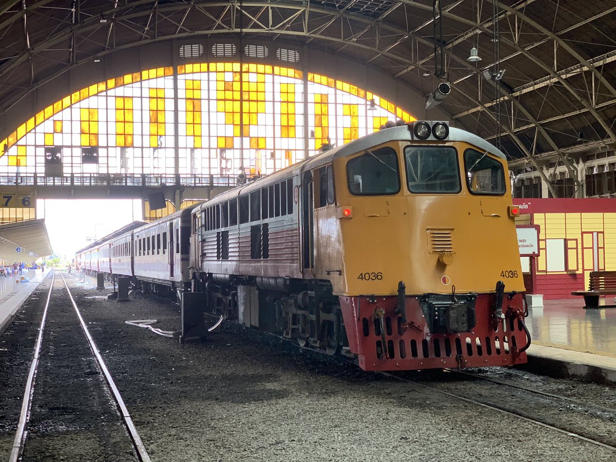 General views of Bangkok Hua Lamphong station. &ndash; bei  สถานีรถไฟกรุงเทพ (หัวลำโพง) Bangkok Railway Station SRT1001
