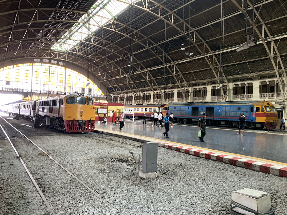 General views of Bangkok Hua Lamphong station. &ndash; bei  สถานีรถไฟกรุงเทพ (หัวลำโพง) Bangkok Railway Station SRT1001