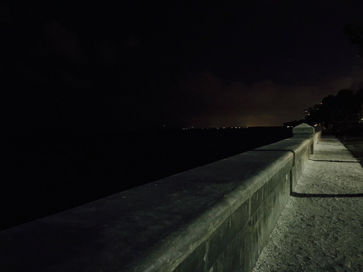 isabelgalvan70's tweet image. #Fall2019PGYFIU #LeadingLines @vmonokian