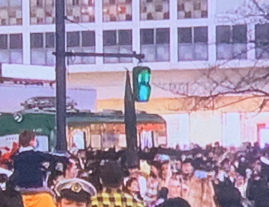 渋谷のハロウィン仮装wwゴン目立ちすぎ
