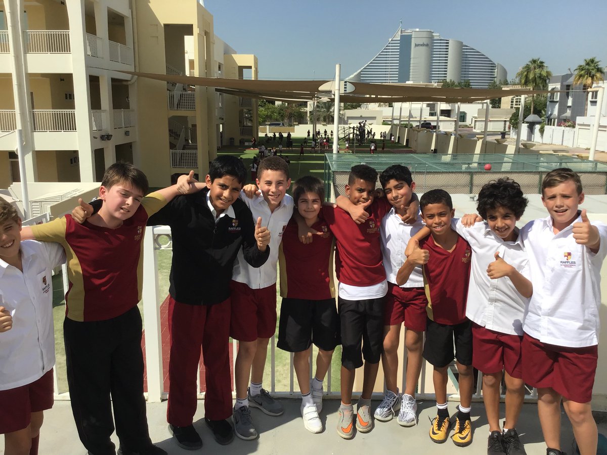 Midday Mile Completed! <a href="/DXBFitChallenge/">Dubai Fitness Challenge</a> <a href="/RaffISyear6/">Year 6 | Raffles International School</a> 
 #Dubai30x30 #DubaiFitnessChallenge #GoFalcons #RISSport #innoventureseducation