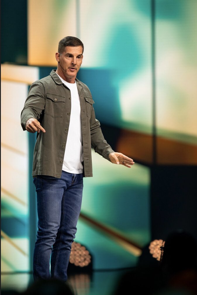 GatorLeber's tweet photo. I’m not easily offended, but this message convicted me big time! @craiggroeschel is bringing a powerful word 🔥this weekend so don’t miss it @lifechurchOWS 8:30/10/11:30/1/4/5:30 and Monday at 7:00pm!!! #lcgrudge #lifechurch https://t.co/TcVKZCIjO0