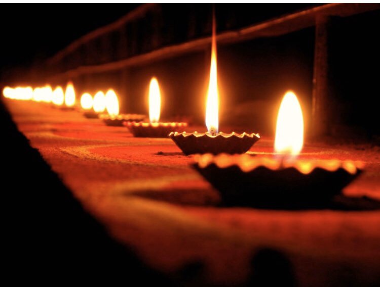 Happy Diwali, everyone! 

#LoyalistPR #Diwali2019