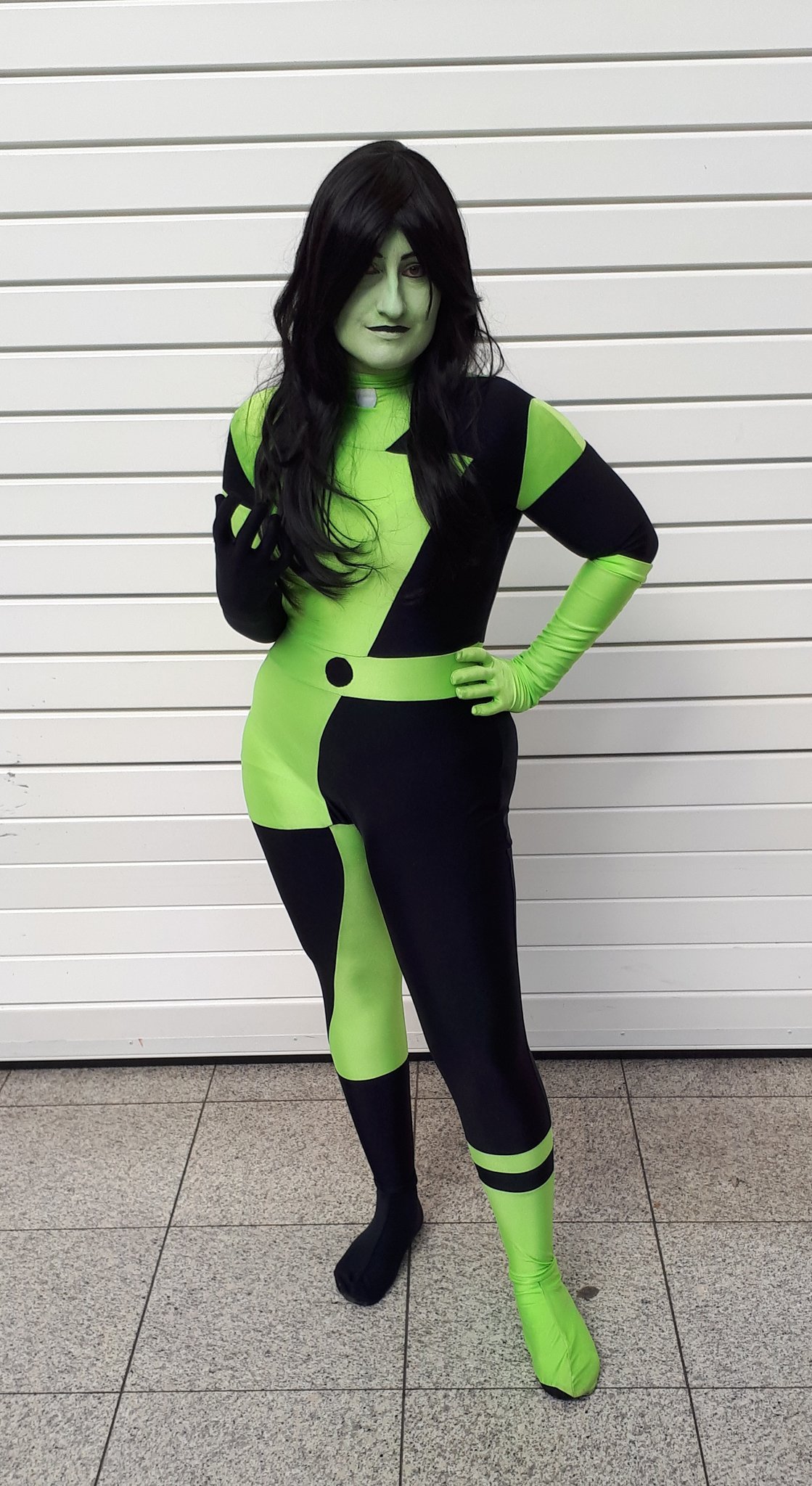 Shego And Drakken Costume EH49eD9XYAAqF D Large