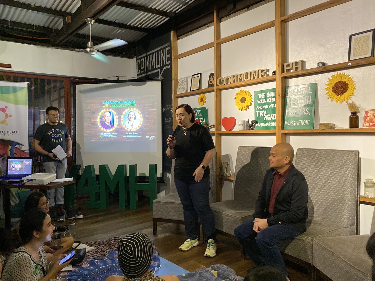 momblogger's tweet photo. Life Conversations with SC Justice @marvicleonen at  @Youth4MH .. he talks about how toxic Facebook was and is more on Twitter #WalwalResponsibly #UsInFront @giasison https://t.co/m5I7nleblH