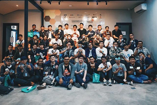 That day of the year, time well spent. 
Thank you everyone. 10 years of #Indocardists was epic.

Too bad some of us left early.

Thank you for make our day more epic <a href="/artofplay/">Art of Play</a> @hansonchienproduction @cardcutzshop @officialbicyclecards <a href="/kaskusnetworks/">kaskusnetworks</a> ift.tt/31O2JAv