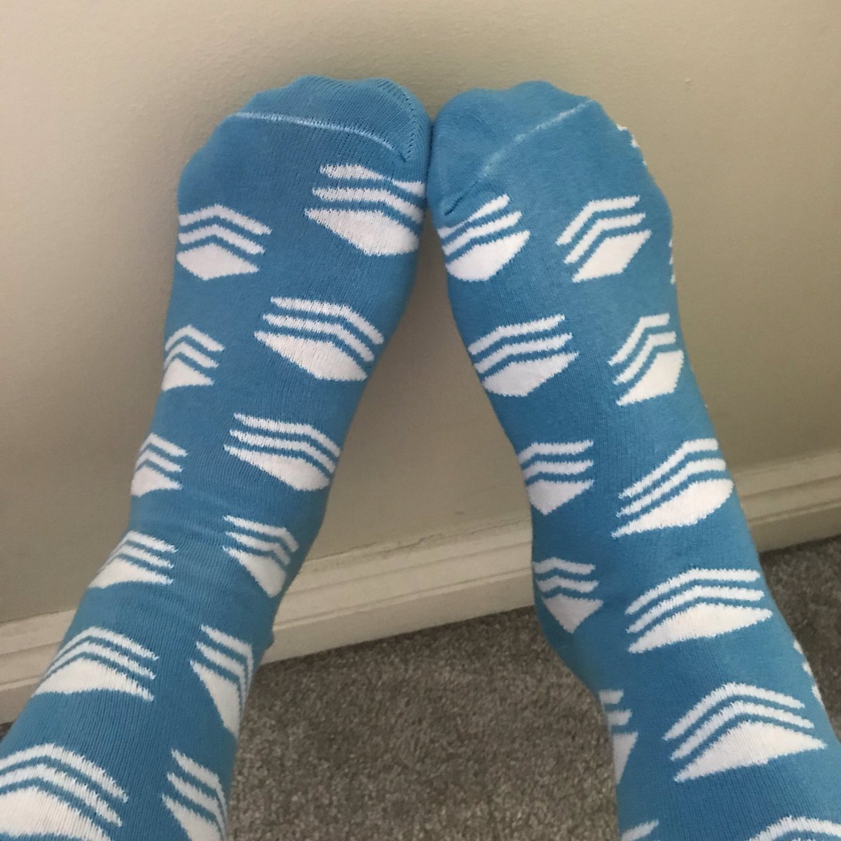 DeepSpaceMKTG's tweet image. Yes that’s right. These are my @buffer socks 😂 #socialsocks #whatevernext