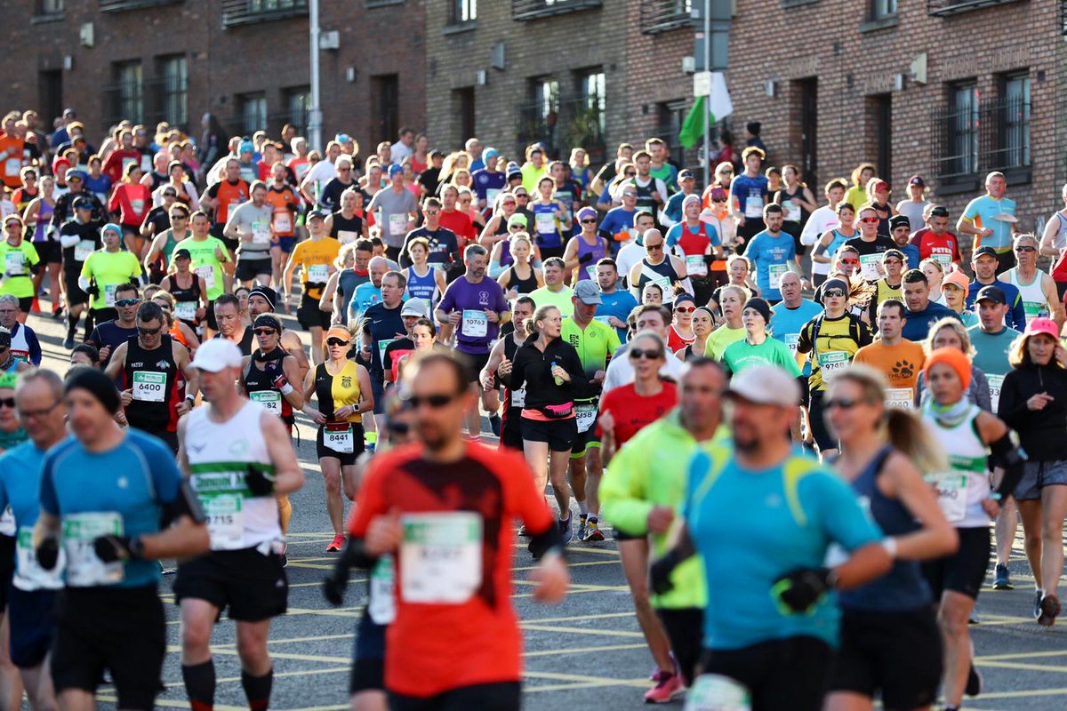All the prep has paid off .. just look at them go! 🏃🏼‍♂️💪🏻 #KBCDublinMarathon