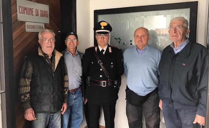 LuinoNotizie's tweet photo. Anche a #Duno i #carabinieri di #Cuvio aprono il servizio di ascolto ai cittadini https://t.co/NbRXcQ7UpO https://t.co/80El2a1lEO
