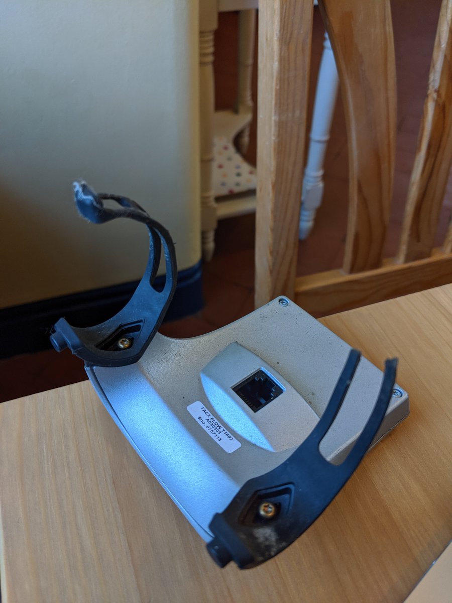 ExecFinPlanABD's tweet photo. Hi @TacxSupport I have a Tacx Flow (T1682) probably dating from 2008 and the rubber brackets for mounting the head unit on the handlebars have perished. Is it possible to get replacements? https://t.co/Ew41NAxDGM