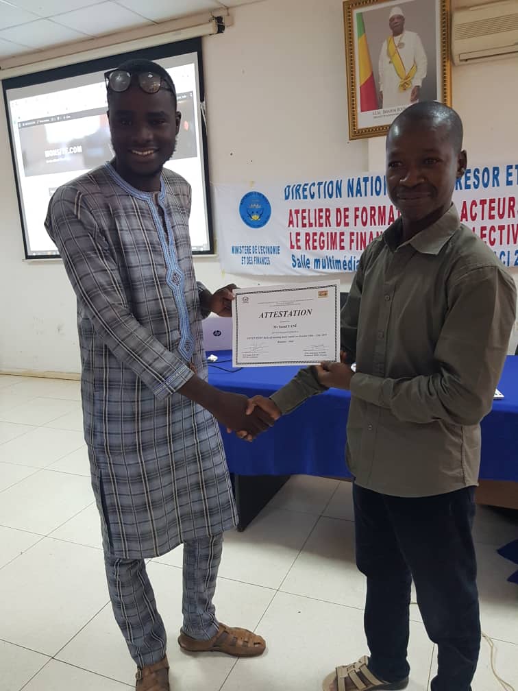 cactic_mali's tweet photo. C'était hier à l'AGETIC, la 2ème partie et la fin de la formation sur la création de site Web sous #WordPress avec #AMULL. La formation c'est terminé avec la remise d'attestation aux différents participants.
@cactic_mali @agetic_officiel @kbakary @trawore @isocml https://t.co/V0yutfnD1I
