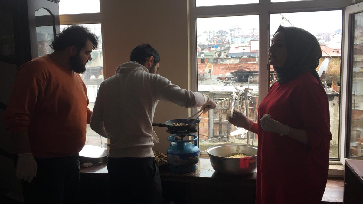 Karadeniz ve hamsi!

21GMK'lılar yuvalarında hamsi şenliğinde buluştular...