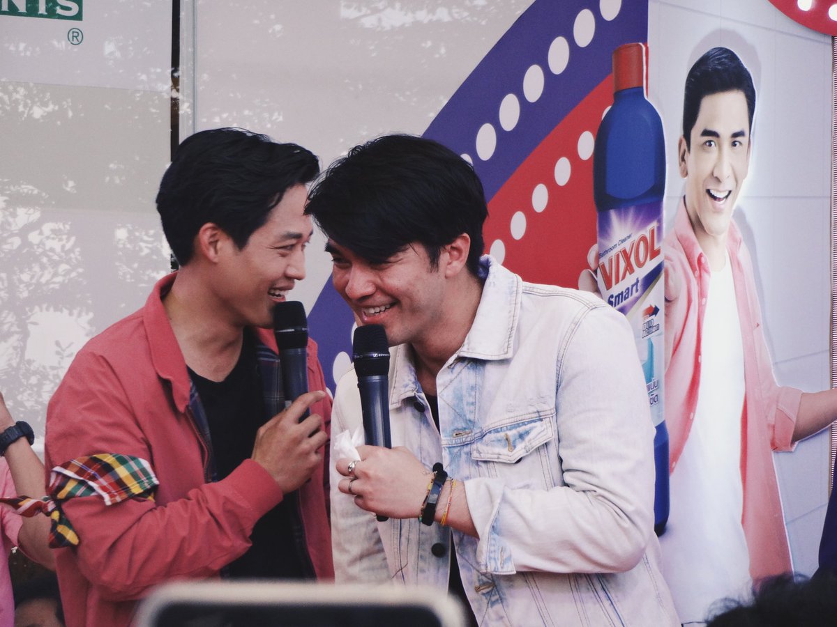 N_neungg's tweet photo. หัวหน้าทีม
#wan_soloist
#2popetorn
#vixol #lotus https://t.co/T1mfHSe2Wr