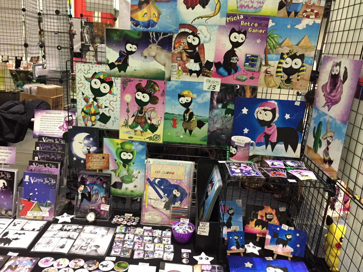 Third day of London MCM Comic Con! Micia is waiting for you in the Comic Village, table 250 :) Come say hello ❤️