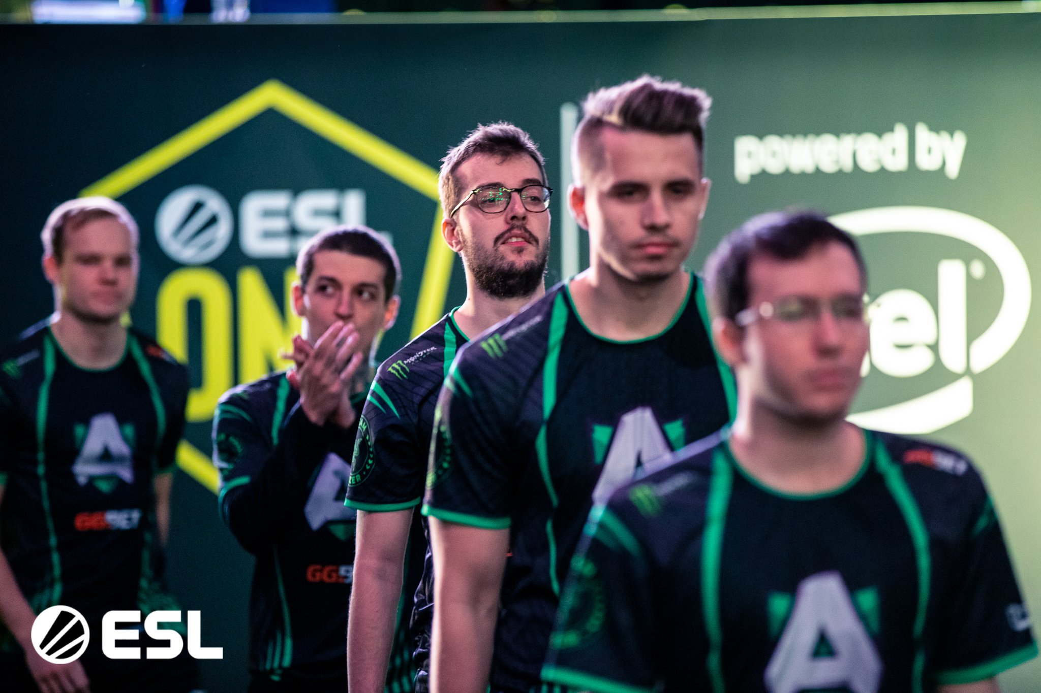 EH4d2ZMWsAsvjP6?format=jpg&name=4096x409