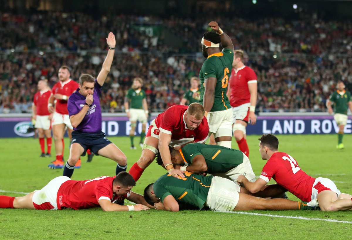 #PictureJournal Entry 20:

🙌 Hard fought victory
🏴󠁧󠁢󠁥󠁮󠁧󠁿 On to England in the final

#StrongerTogether  #RWC2019  #RWCFinal #WebbEllisCup #ENGvRSA