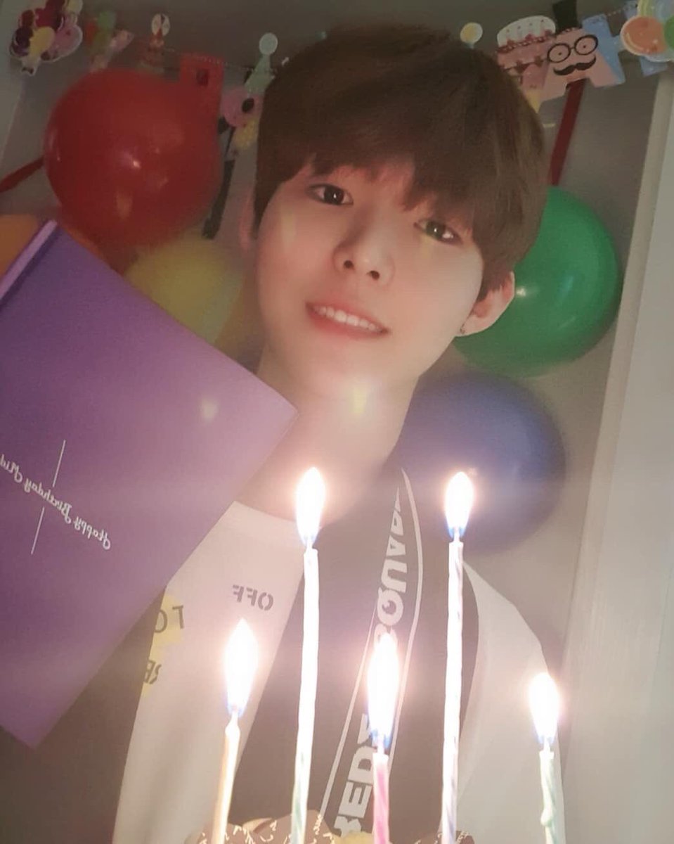 baejinix's tweet photo. i may not talk about midam much but i literally love him so much and i hope he had the best birthday ever today !! thank you for staying strong and not giving up . i’m so proud of you and you deserve to all the happiness around the world 🥳💓
#BloomWithYou #BeautifulMidamDay https://t.co/43ERmSsZj0