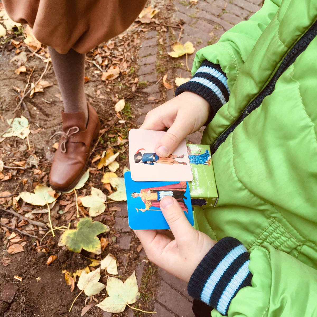 024Geschiedenis's tweet photo. De laatste dag van #024geschiedenis is in volle gang. Kom ook en verzamel je eigen valkhof memoryspel!

#MvdG #nijmegen #valkhofpark https://t.co/O2WAlivZvg