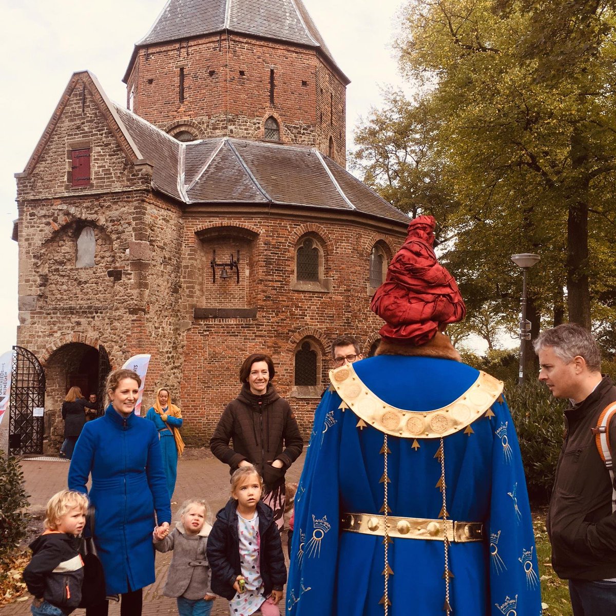 De laatste dag van #024geschiedenis is in volle gang. Kom ook en verzamel je eigen valkhof memoryspel!

#MvdG #nijmegen #valkhofpark