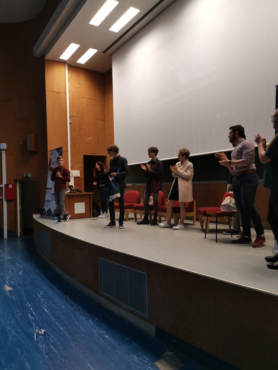 Et c'est Nicolas de Nancy qui est le grand gagnant de la 3eme édition du concours #JeunesEtSciences #congresafneus19