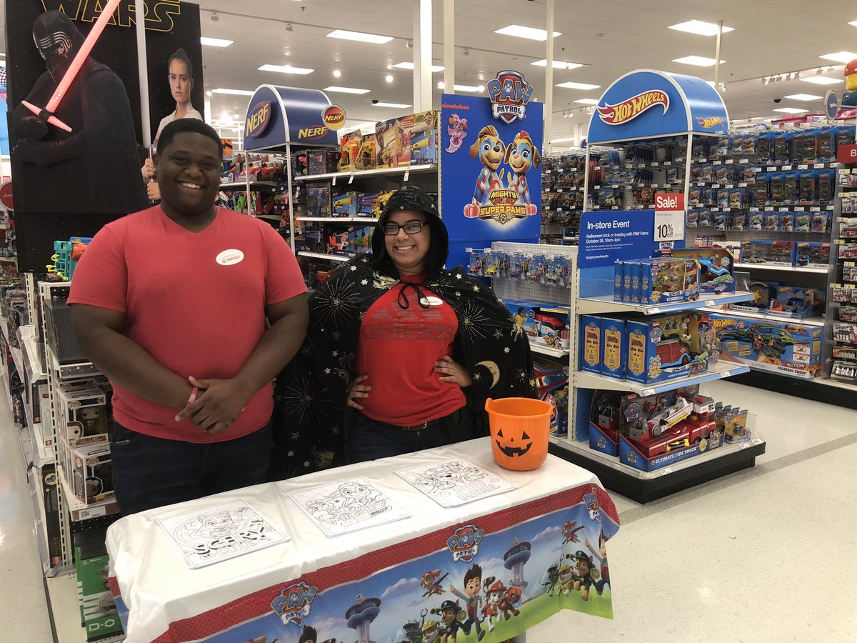 TinaFromTarget's tweet image. 1885 had #TargetFun at yesterday’s Paw Patrol Halloween event!!