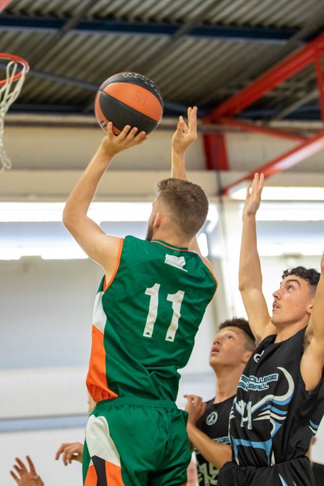 RaidersAcademy's tweet photo. Not long now until the @cityplym open day.  Come down and meet our Academy coach @PaulNicholson84 and see how you can combine basketball with further education 🦊🏀 #plymouthraiders @officialraiders https://t.co/Mmnnxux4Z2