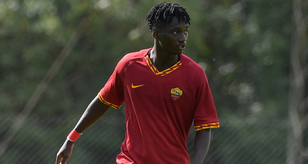 Ebrima Darboe arrived in Italy from Africa as a young migrant without his parents. Tonight, the 18-year-old is in the #ASRoma squad to face AC Milan at Stadio Olimpico. This is a football fairytale...