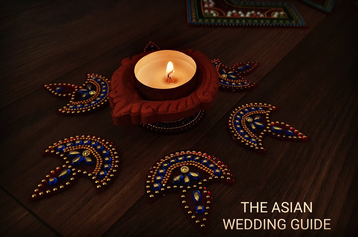 Happy Diwali - May millions of lamps illuminate your life with love, prosperity, health, wealth and sparkle! 💫

The Asian Wedding Guide

#happydiwali #diwali