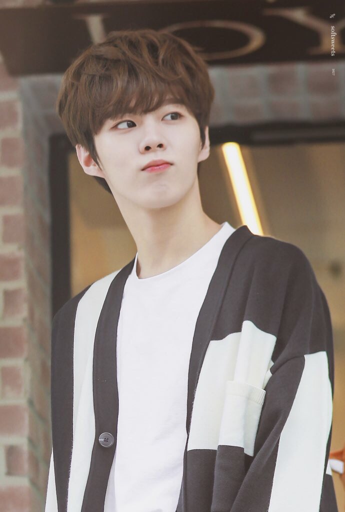 PDXKDH's tweet photo. 생일 축하해요 우석이~
Have a lovely day!! I hope you know that you have so much love and support behind you everyday<3 
I love youuuu💓
#HAPPY_WOOSEOK_DAY @x1members https://t.co/LvrPC2938Q