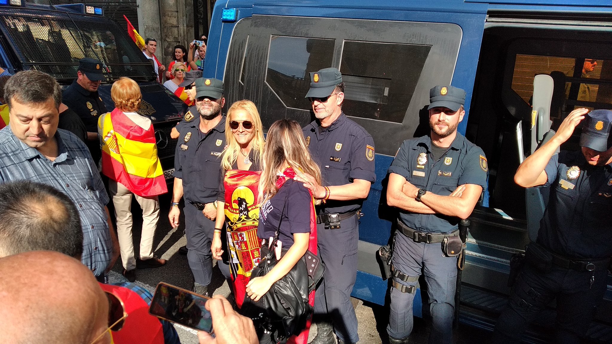 EH4qVbcWkAAwkfU.jpg:large