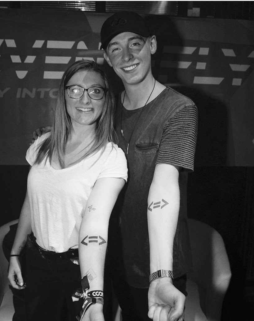 isiaduhaut's tweet photo. 1 year ago @djcoone #pulsecafe #belgium https://t.co/9Rl5RSwkqy