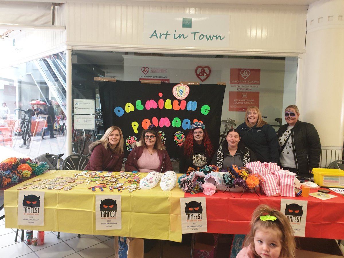 All ready for Tamfest! Our parent and child arts and crafts club all set up! Hope to see you there! #community #parentalinvolvement #tamfest  @Karlajohnson28 @CLDSouthAyr @JodieThomson12