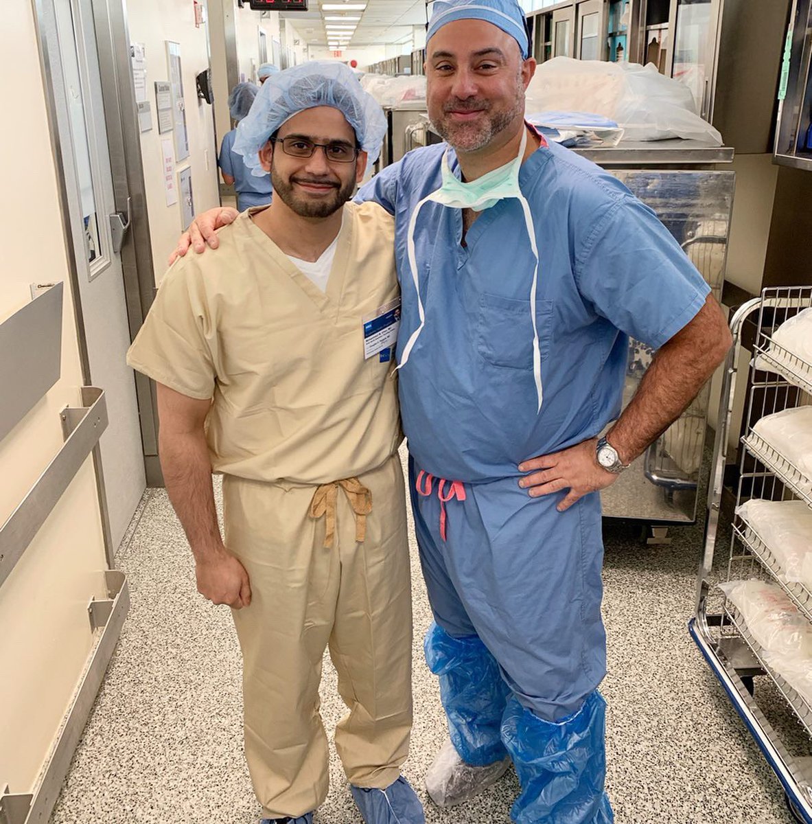 moinkhan_md's tweet photo. Really wonderful program organized by @HSSProfEd for the #natf travelling fellowship. Great OR experience and excellent academic discussions!
@CdnOrthoAssoc @aoa1887 @McMasterSurgery @ResearchStJoes @HSSProfEd @RachelFrankMD https://t.co/ma2RfXZ3lQ