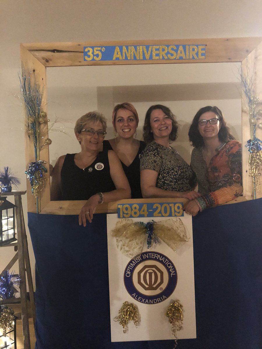 Belle soirée passée entre collègues afin de souligner le 35ième anniversaire du partenaire extraordinaire qu’est le Club Optimiste d’Alexandria.