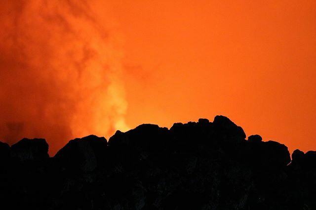 🇷🇪 Volcan la pété 🌋 The most beautiful thing I’ve ever seen! #fournaise #eruption #volcano #magma #fireriver #crater #pitondelafournaise #reunionisland #reunion #picoftheday #picture #pics #canon #canonphotography #nofilter #nofxband ift.tt/368U2Em