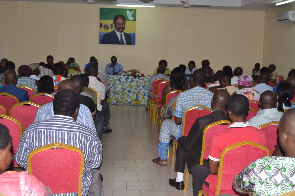 J'ai eu l'occasion de conduire en présence du MCPBP <a href="/GabrielTchango/">Gabriel Tchango</a> une importante  réunion relative à la nécessité de dresser un bilan de productivité des cadres des fédérations et organes spécialisés d'une part et d'autre transmettre  des orientations  du secrétariat Exécutif.