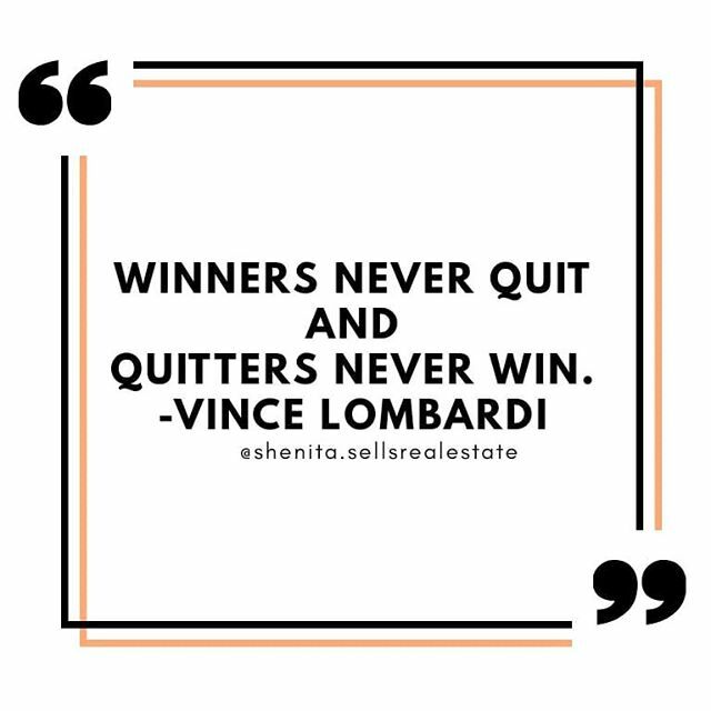 Happy Sunday! The only difference between a winner and quitter is the decision to keep pressing forward to reach the end goal. Whatever you do this week, don't give up. Keep going 💅🏃🏽‍♀️
#sunday #newweek #newweeknewgoals #freshstart #winnerscircle #dontquit #dontquityourdaydream…