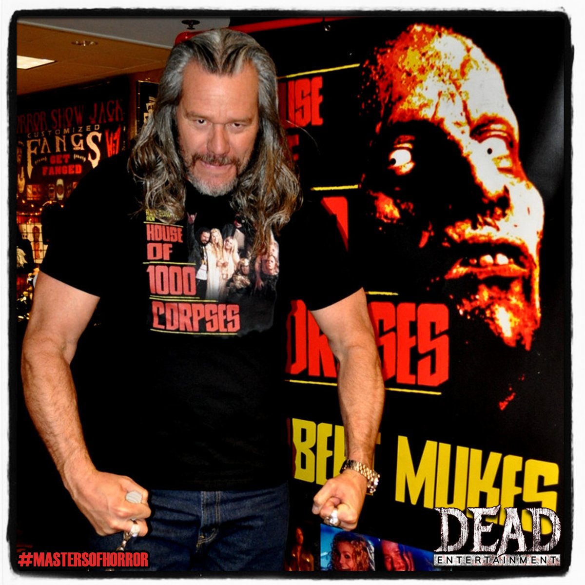 deadentsite's tweet photo. Best known to the #horror community for his role as Rufus Firefly in @RobZombie's debut film #Houseof1000Corpses and a fan favorite at horror cons worldwide, this week's #MasterofHorror is the towering @RobertMukes! https://t.co/xaZ1kdYFxU