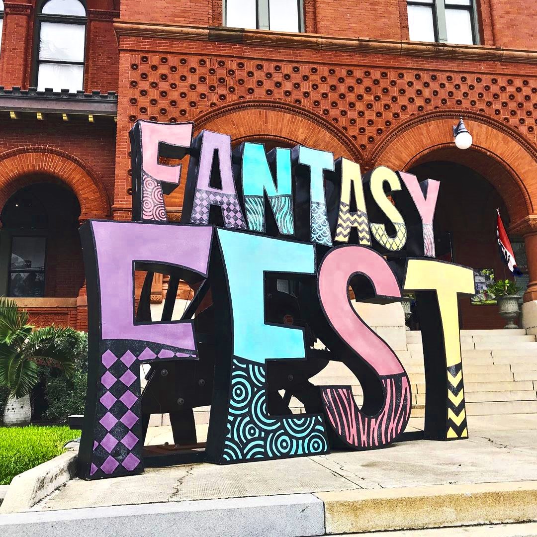 FloridaKeys's tweet photo. It's been a wild week down in Key West with Fantasy Fest 2019! π¨βπ€π¦ΉββοΈπ§ββοΈπ§ββοΈπ§ββοΈπ§ββοΈ
Until next year.. β
#FantasyFest #InTuneButOffKey #KeyWest #floridakeys #FLKeys https://t.co/ltRSehGaRA
