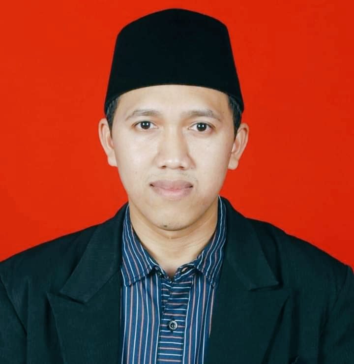 #BanserPacitan berduka. Mohon hadiah fatihah teruntuk Sahabat Ahmad Khoirudin, S.Pd I., Ketua Ranting Ansor Tambakrejo yang telah mendahului kita. Semoga husnul khotimah. Diterima amal perbuatannya, diampuni segala dosanya dan ditabahkan segenap keluarga besarnya.