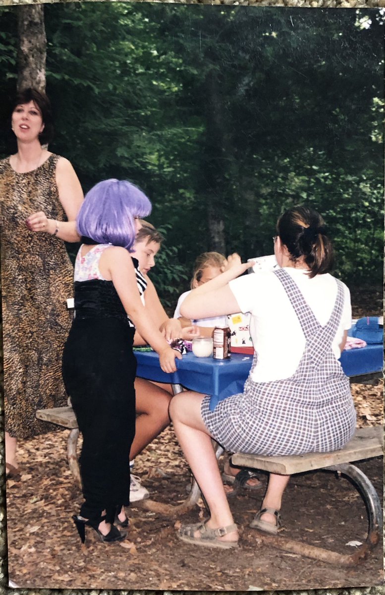 k___pizza's tweet photo. At my parents going through old pictures and oh my god #Throwback #soold #kidpics #purplehair #the90s #throwitback #iliketoparty #wigs #partygal #SeductiveSunday #lmfao #hilariousthrowback https://t.co/Jnvngz1sGe
