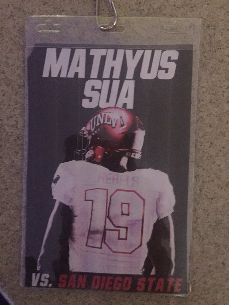 Huge Thanks to <a href="/unlvfootball/">UNLV Football</a> last night for the invitation to the game last night, had a great time watching them compete and goodluck for the rest of the season!