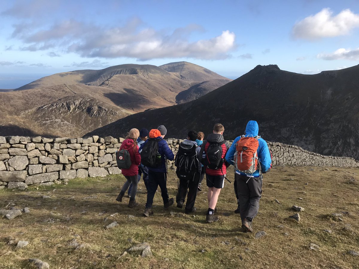 outdoorconcepts's tweet photo. Great day in the mountains with @WallaceHigh Silver & Gold #dofe students - blue skies made for some stunning photographs #dofeni @DofE_NI #mournes #mournemountains https://t.co/eOgxlfoogX