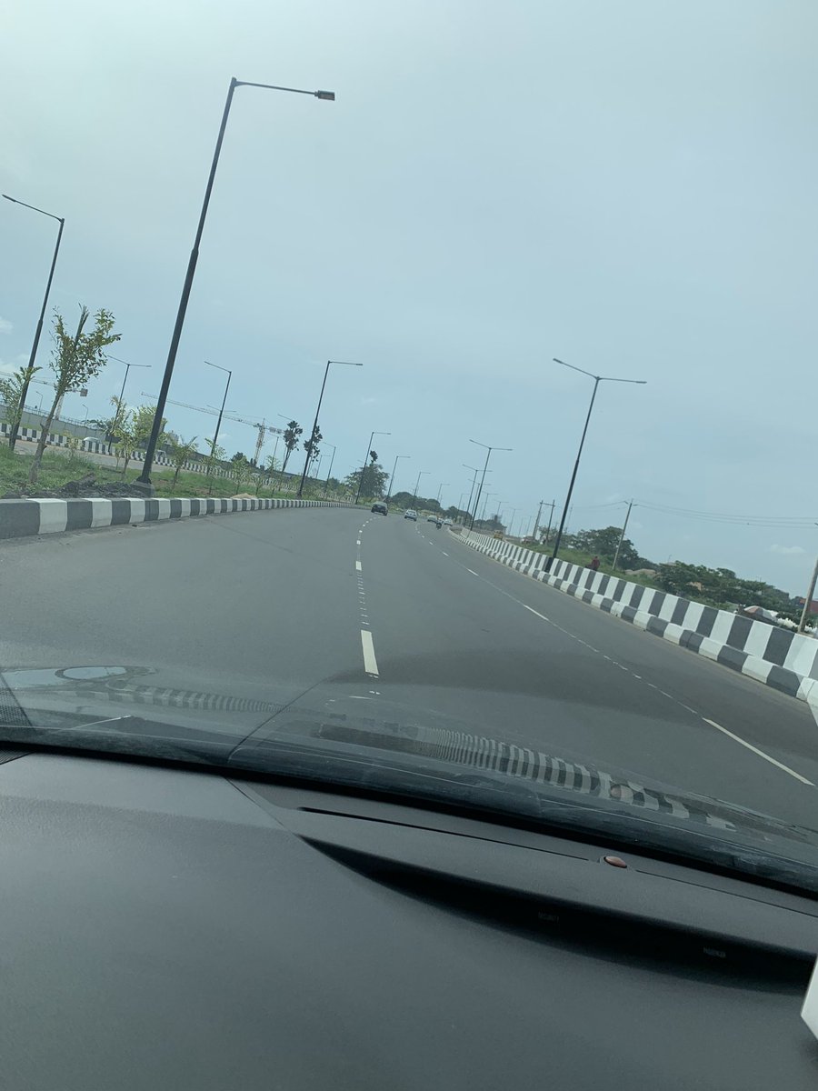 romide60's tweet image. MMI Airport road 

#Smoothroadchallenge