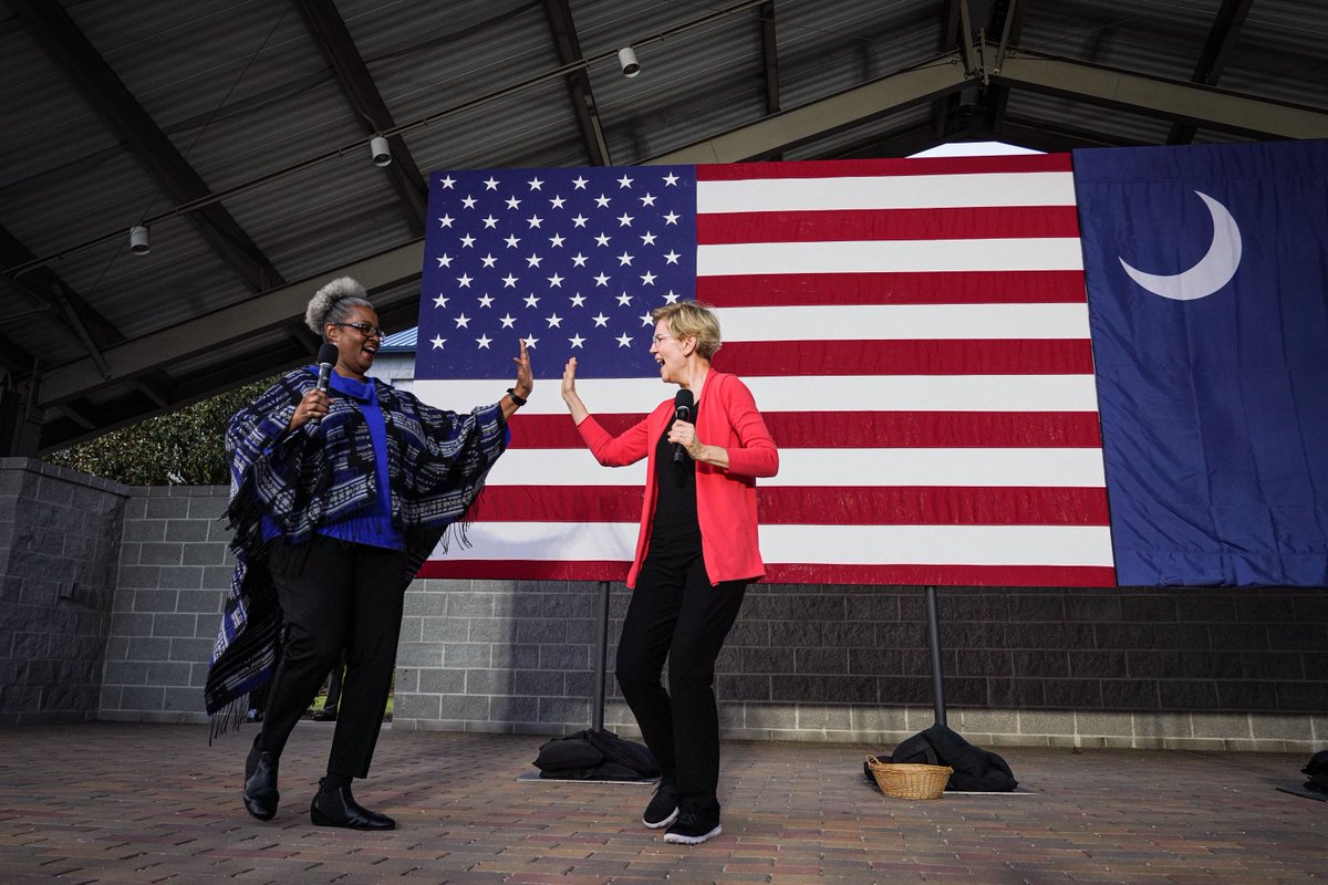 Elizabeth Warren greets the crowd at the Florence, South Carolina town hall.