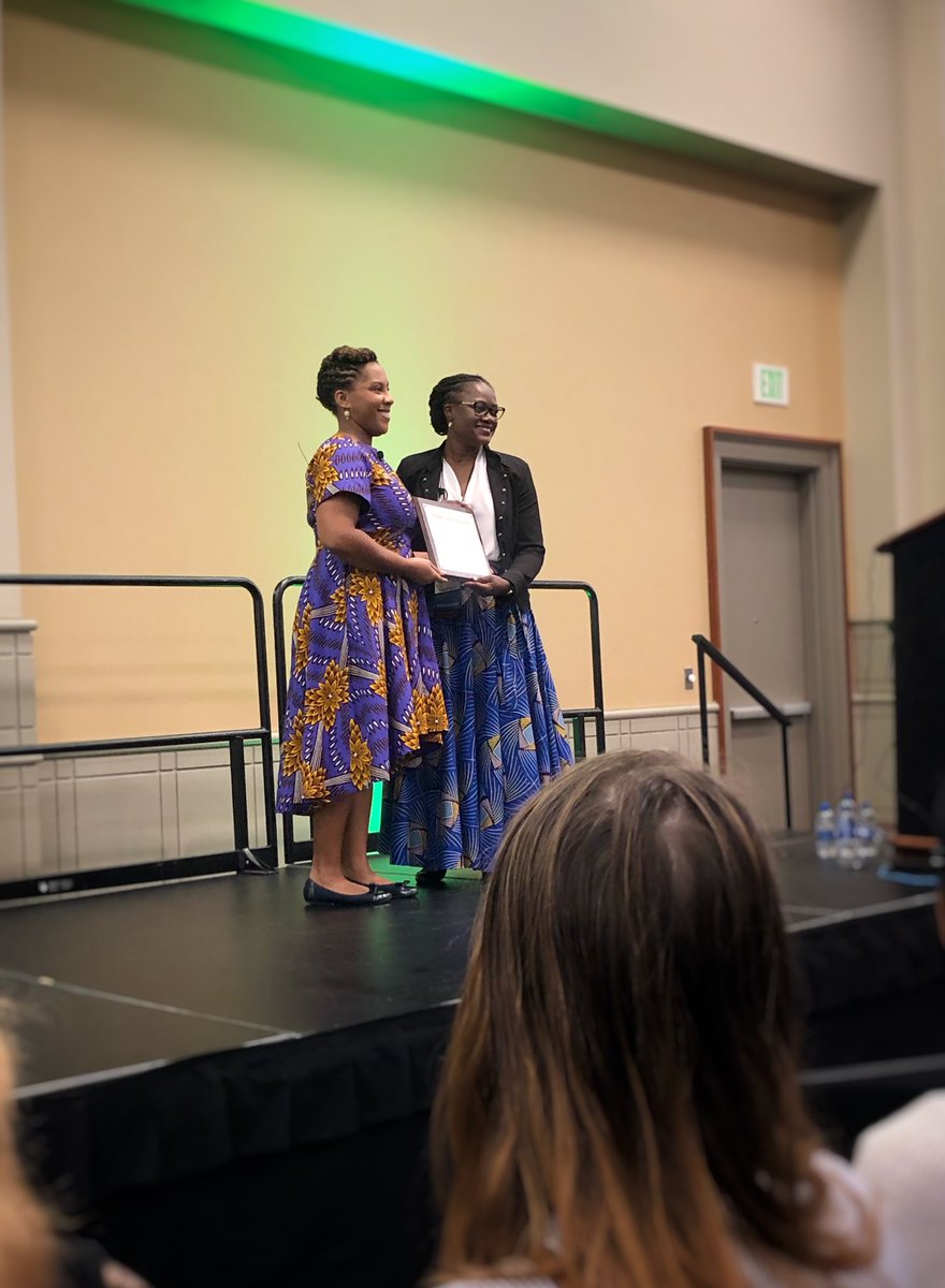 Tamara Melton <a href="/tamarameltonRDN/">Tamara Melton MS RDN</a> wins <a href="/eatright/">eatright</a> Diversity Promotion award presented by <a href="/africadietitian/">Cordialis, RDN</a>. Could not be more well-deserved! #fnce #diversifydietetics