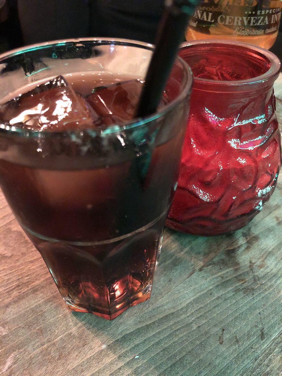 TezzaBelle88's tweet photo. Double Disaronno & Diet Coke #London #GayBar #Selfie #PrayForTerry #TheYardBar #GayBoy #Gay #GaySelfie #TwitterGay #Drinks https://t.co/sHw6ksMd2H