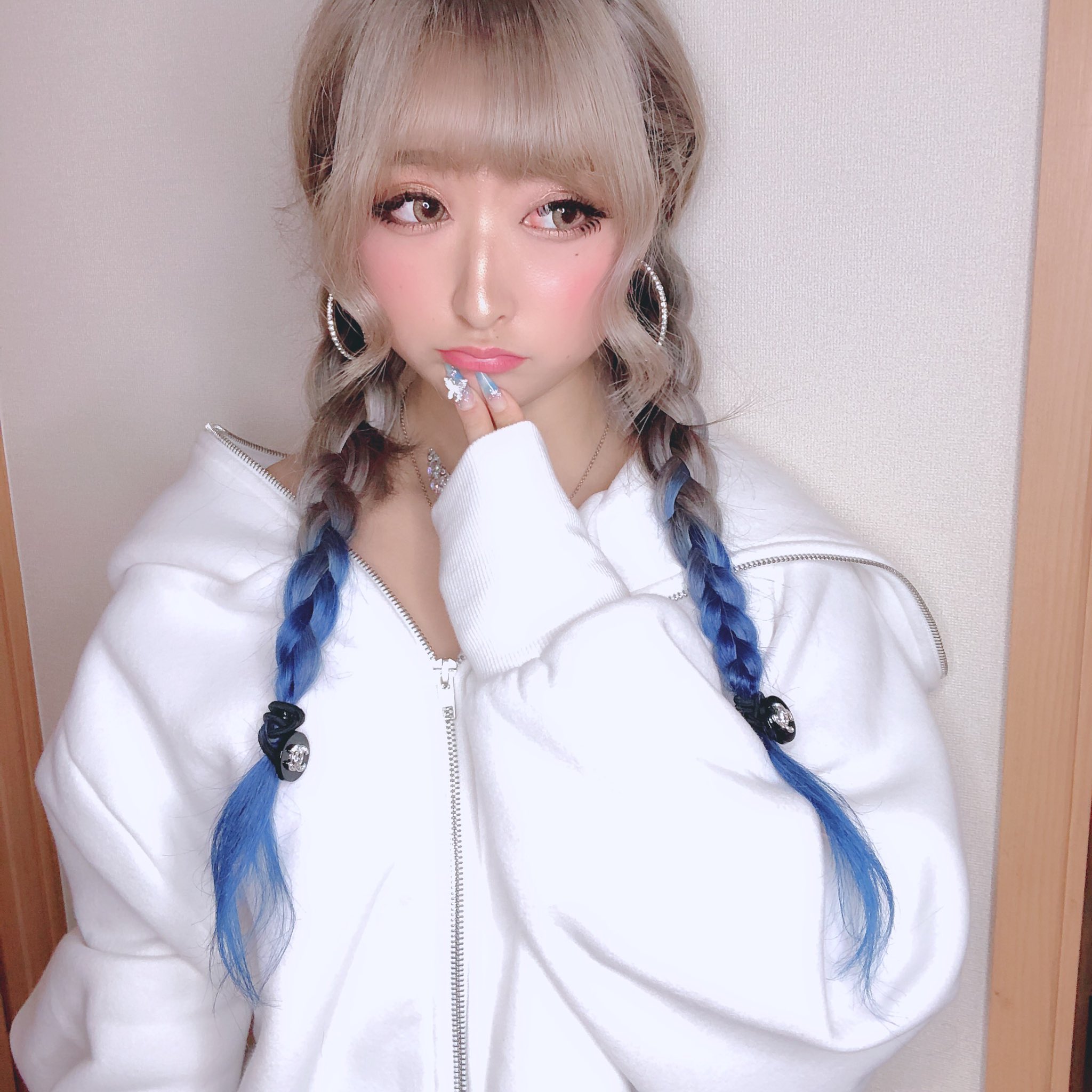 葵 るん 🦋🐧 on X: 