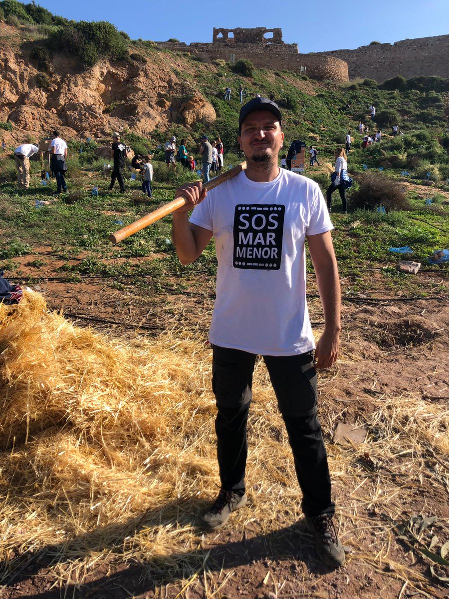 A tope de vida después de dejar con cerca de 100 personas+de 800🌳🍀autóctonos en el #Cerrodelomoros y cantidad de #biodiversidad en #Cartagena os pido encarecidamente acompañarnos el próximo 30/10  en la manifestación de #Cartagena ¡Es mi máxima!¡Es nuestra máxima! #SOSMarMenor