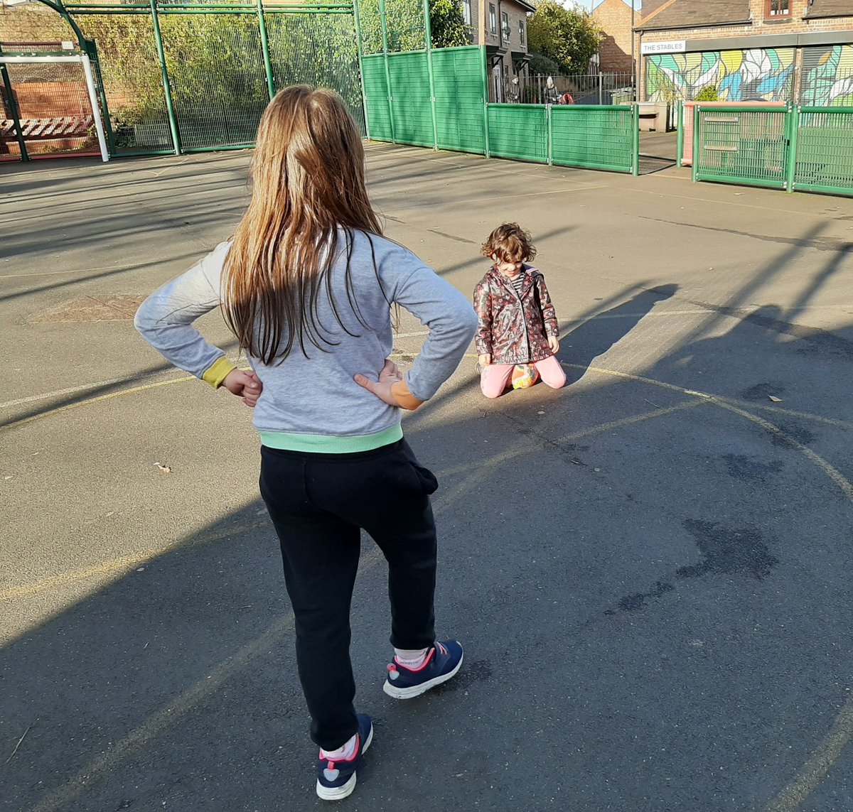 ceefaxisbetter's tweet photo. Older sister unimpressed by younger sister's persistent Kenny Wharton sitting on the ball tactics. Worked though. #stepgranny https://t.co/x1UpfODYxt